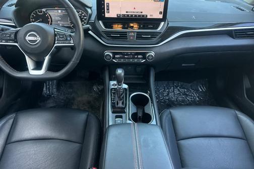 2024 Nissan Altima 2.0 SR