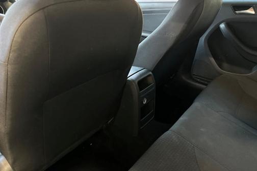 2015 Volkswagen Jetta S w/Technology