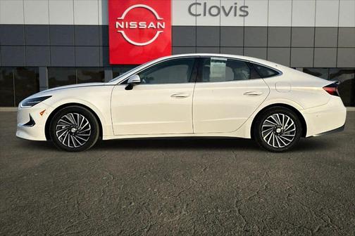 2023 Hyundai SONATA Hybrid Limited