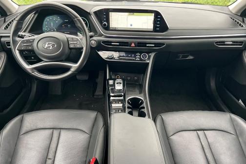 2023 Hyundai SONATA Hybrid Limited