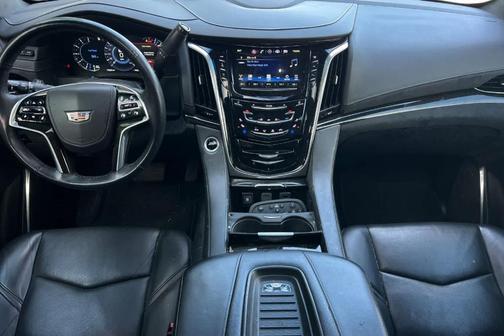 2019 Cadillac Escalade Platinum
