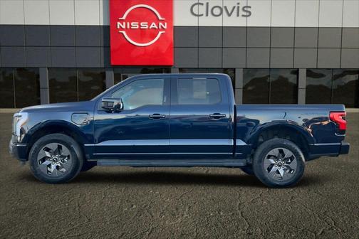 2024 Ford F-150 Lightning LARIAT