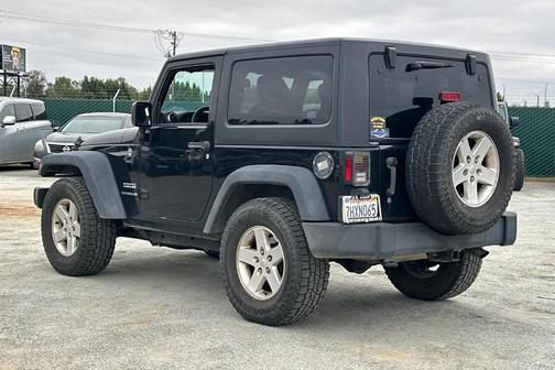 2015 Jeep Wrangler Sport