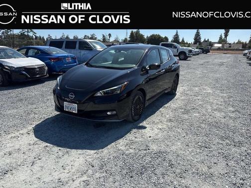 2023 Nissan Leaf SV PLUS