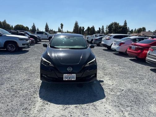 2023 Nissan Leaf SV PLUS