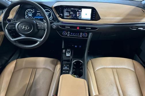 2022 Hyundai SONATA Limited
