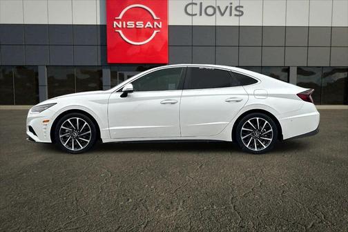 2022 Hyundai SONATA Limited