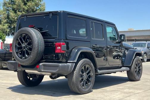 Black Clearcoat 2025 Jeep Wrangler 4xe Sahara