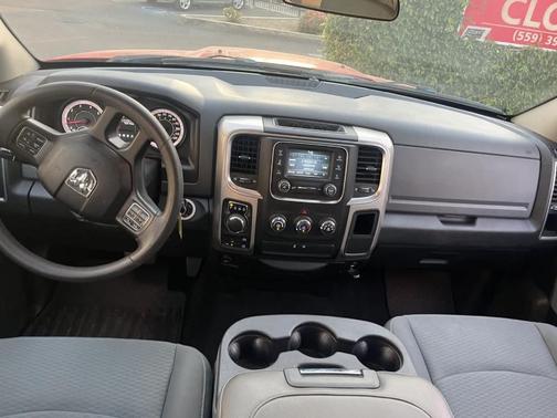 2017 RAM 1500 SLT