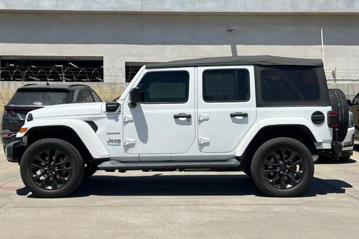 Bright White Clearcoat 2021 Jeep Wrangler Unlimited 4xe Sahara