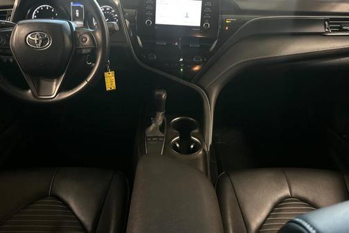 Midnight Black Metallic 2024 Toyota Camry SE