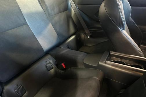 2025 Toyota GR86 Premium