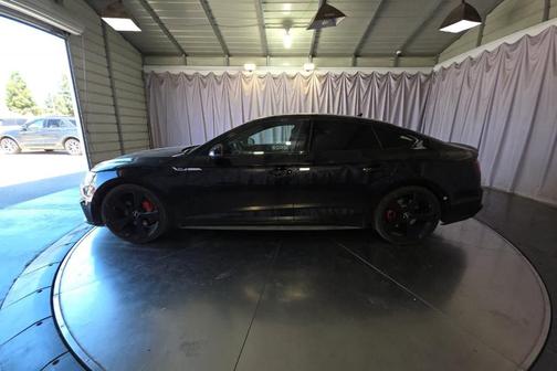 Mythos Black Metallic 2019 Audi S5 3.0T Prestige