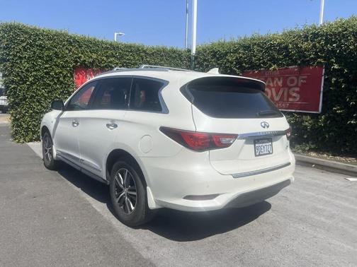 2017 INFINITI QX60 Base