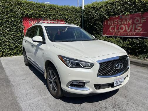 2017 INFINITI QX60 Base