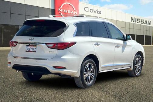 2017 INFINITI QX60 Base