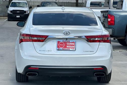 Blizzard Pearl 2016 Toyota Avalon Limited