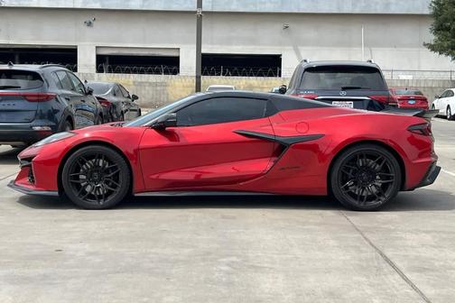 Red Mist Metallic Tintcoat 2024 Chevrolet Corvette Z06