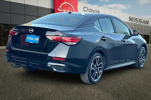 2025 Nissan Sentra SR