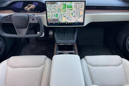2022 Tesla Model S Base