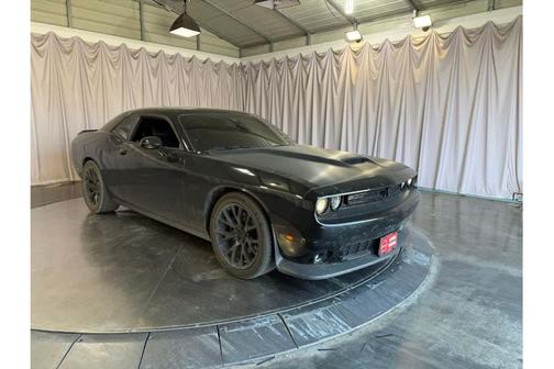 Pitch Black Clearcoat 2023 Dodge Challenger R/T