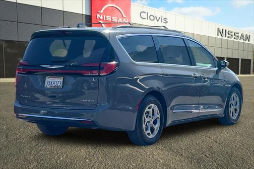 2022 Chrysler Pacifica Limited