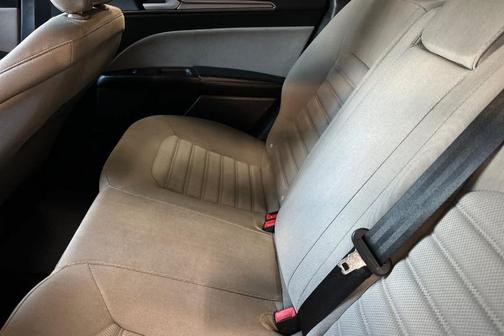 2017 Ford Fusion S