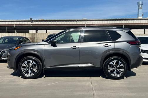 Gun Metallic 2021 Nissan Rogue SV
