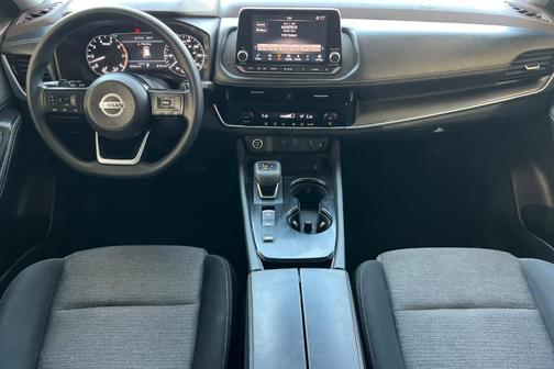 Gun Metallic 2021 Nissan Rogue SV