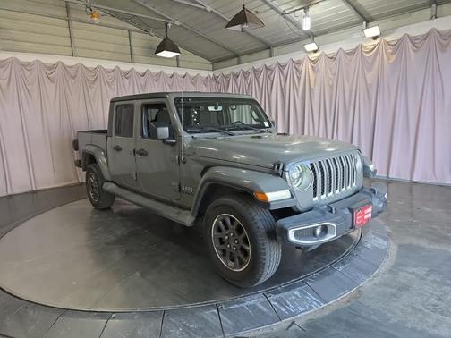 2021 Jeep Gladiator Overland