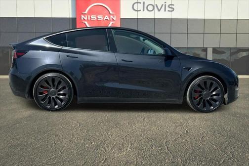 2024 Tesla Model Y Performance