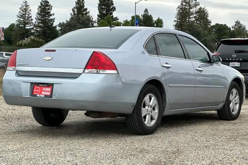 Glacier Blue Metallic 2006 Chevrolet Impala LT