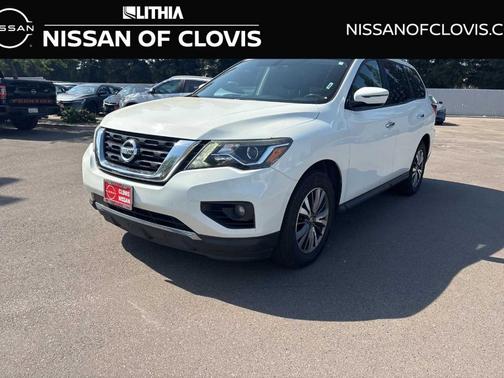 Glacier White 2017 Nissan Pathfinder SV