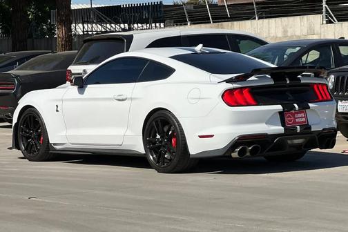 Oxford White 2021 Ford Shelby GT500 Base
