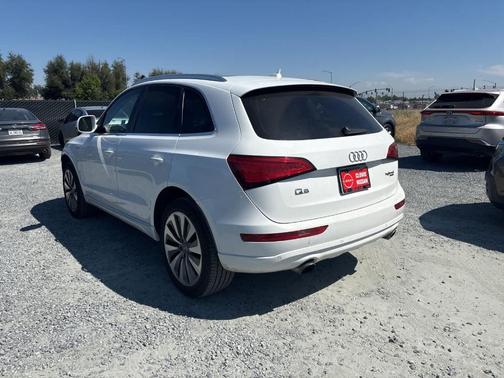 2013 Audi Q5 hybrid 2.0T Prestige