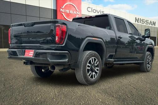 2021 GMC Sierra 2500 AT4