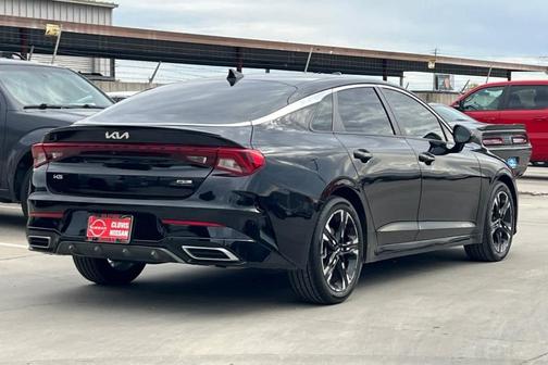 2024 Kia K5 GT-Line