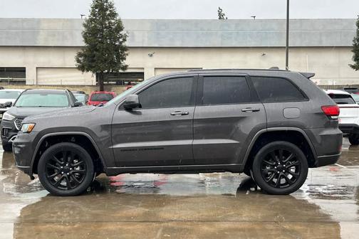2019 Jeep Grand Cherokee Altitude
