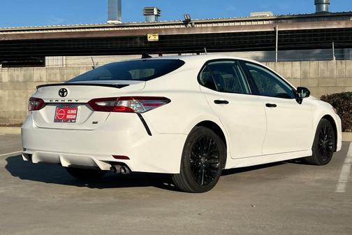 2020 Toyota Camry SE Nightshade