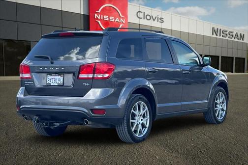 Granite Crystal Clearcoat Metallic 2014 Dodge Journey R/T