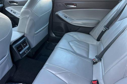 2021 Toyota Avalon XLE