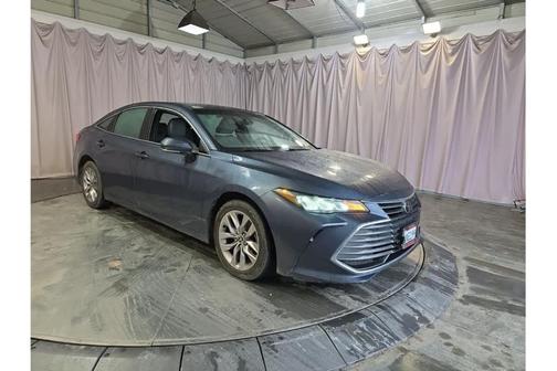 2021 Toyota Avalon XLE