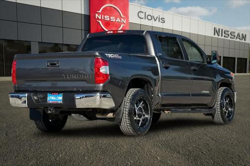 2014 Toyota Tundra SR5