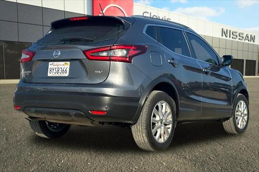 2021 Nissan Rogue Sport SV