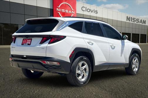 White Pearl 2024 Hyundai TUCSON SEL