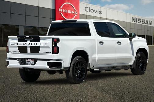 Summit White 2021 Chevrolet Silverado 1500 Custom