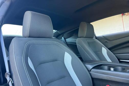 2022 Chevrolet Camaro 1LT