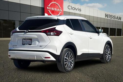 Fresh Powder 2023 Nissan Kicks SV