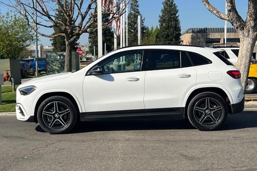 2025 Mercedes-Benz GLA 250 Base 4MATIC