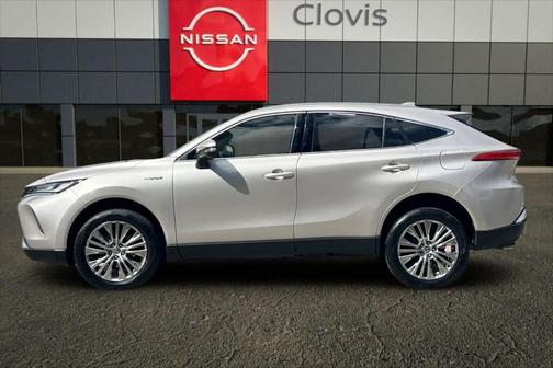 Titanium Glow 2021 Toyota Venza XLE